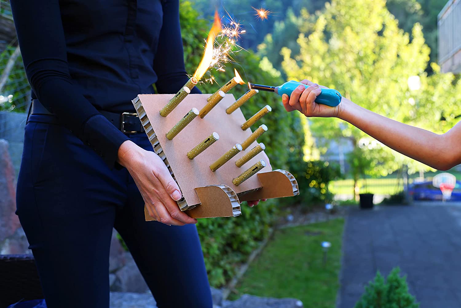 Salilio Tisch-feuerwerke, Jugendfeuerwerk für Geburtstage, Tortenfontäne oder Eisfontäne, Gold-4
